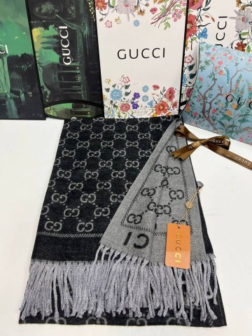 Gucci палантин #734052IU