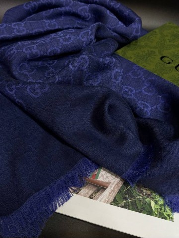 Gucci палантин #777470DM