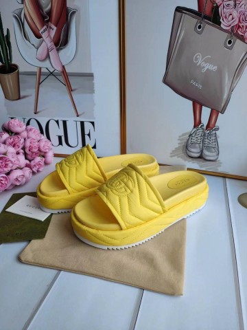 Gucci шлепанцы #811136LT