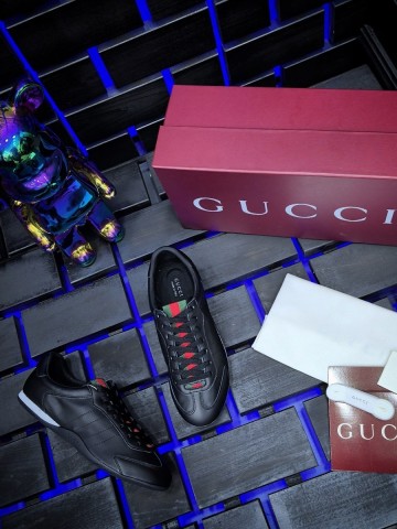 Gucci кроссовки #270690QX