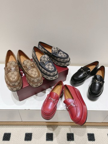 Gucci лоферы #891276VC