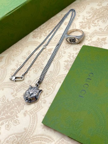 Gucci кулон #934054NN