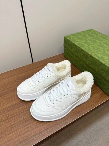 Gucci кроссовки #250865QF
