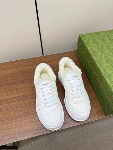 Gucci кроссовки #250865QF