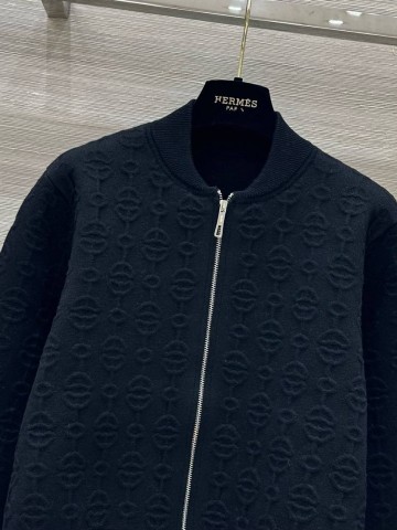 Hermes бомбер