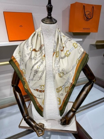 Hermes платок