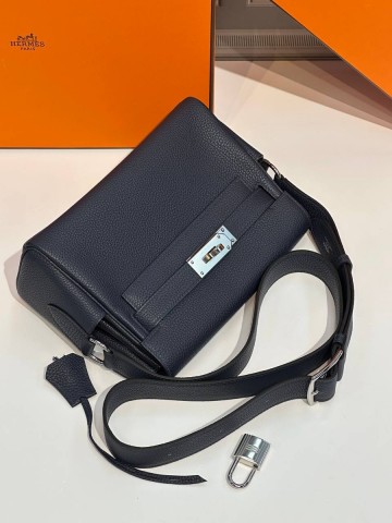 Hermes Kelly Messenger PM bag сумка
