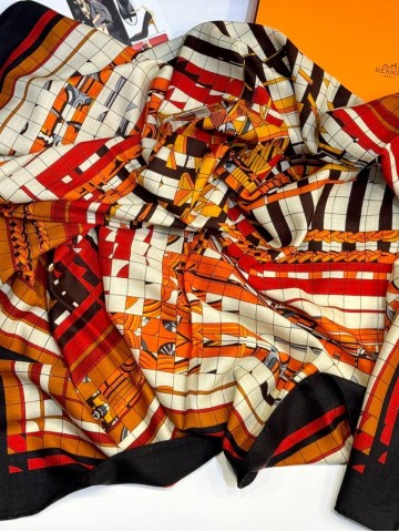 Hermes платок