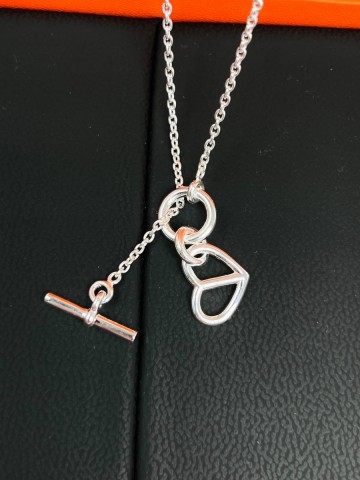 Hermes колье