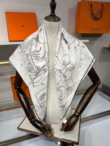 Hermes платок