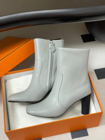 Hermes ботильоны