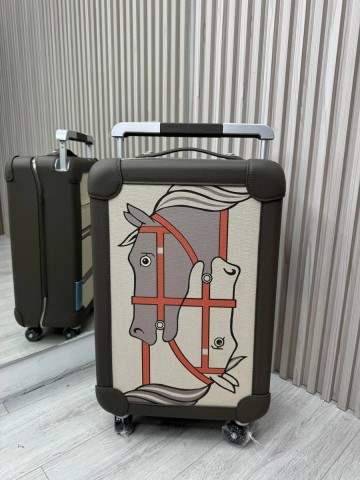 Hermes чемодан