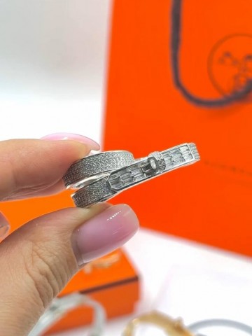 Hermes кольцо