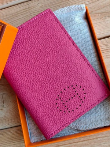 Hermes обложка на паспорт