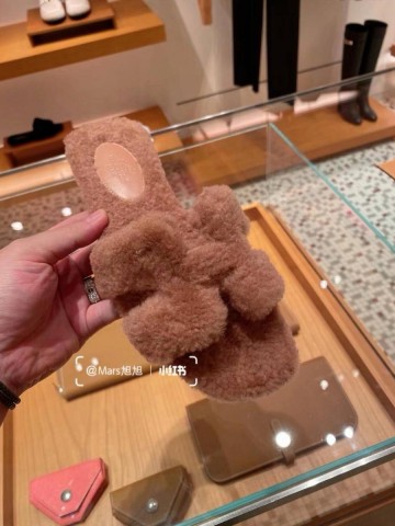Hermes шлепанцы
