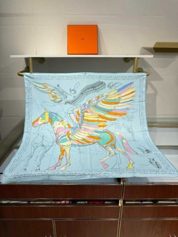 Hermes платок