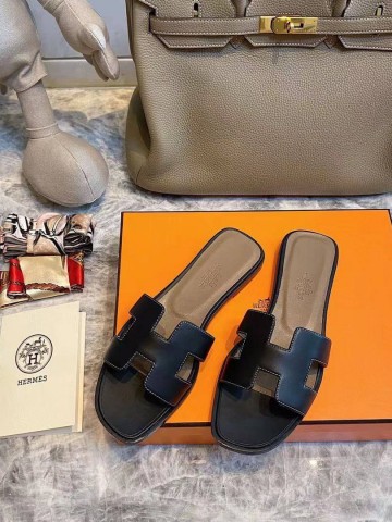 Hermes шлепанцы