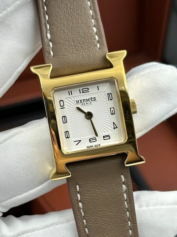 Hermes часы