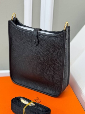 Hermes EVELYNE 16 сумка