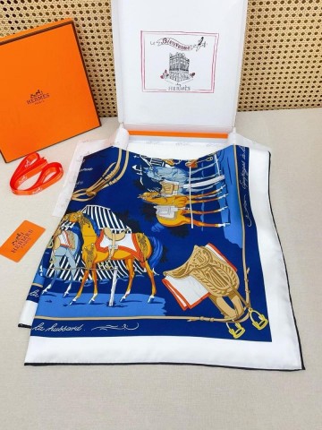 Hermes платок