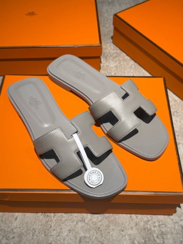 Hermes шлепанцы