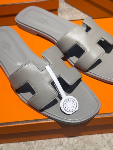 Hermes шлепанцы
