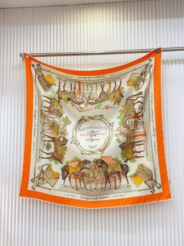 Hermes платок