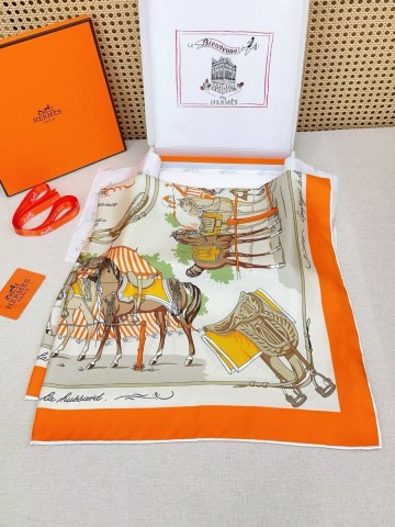 Hermes платок