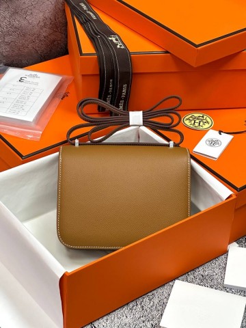 Hermes Constance 18 Epsom Gold Hardware сумка