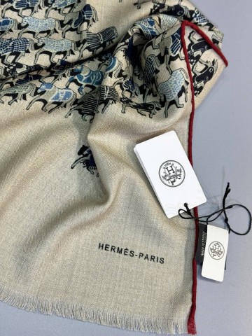 Hermes палантин