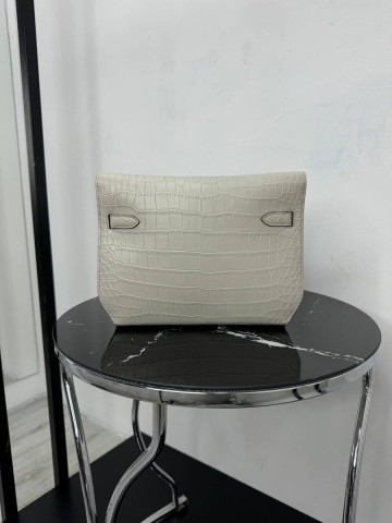 Hermes Kelly Depeches 25 клатч