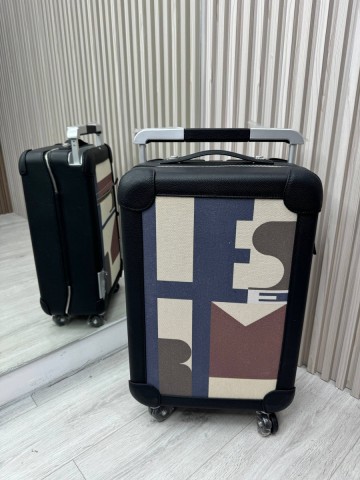 Hermes чемодан