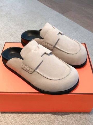 Hermes мюли
