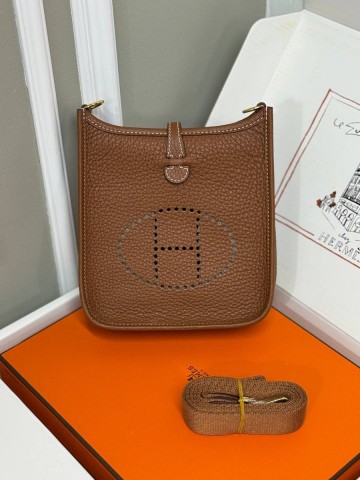 Hermes EVELYNE 16 сумка