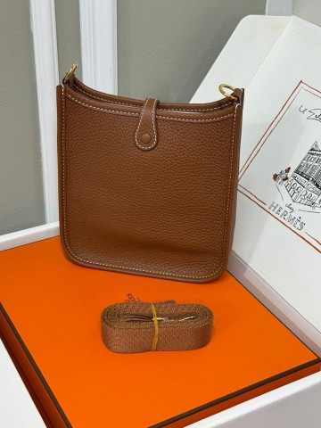 Hermes EVELYNE 16 сумка