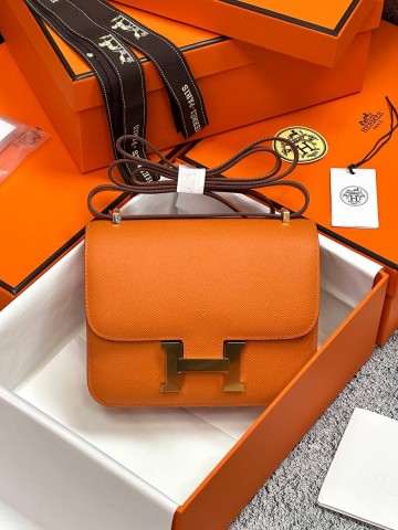 Hermes Constance 18 Epsom Gold Hardware сумка
