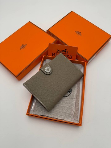 Hermes обложка на паспорт