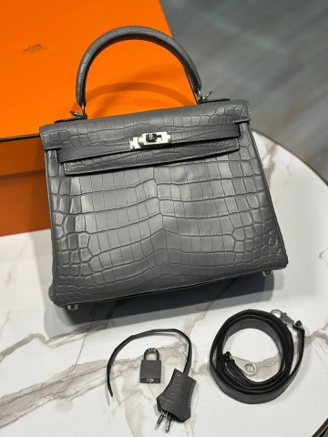 Hermes Kelly 25 сумка