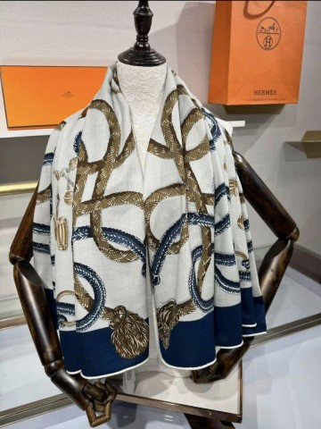 Hermes платок
