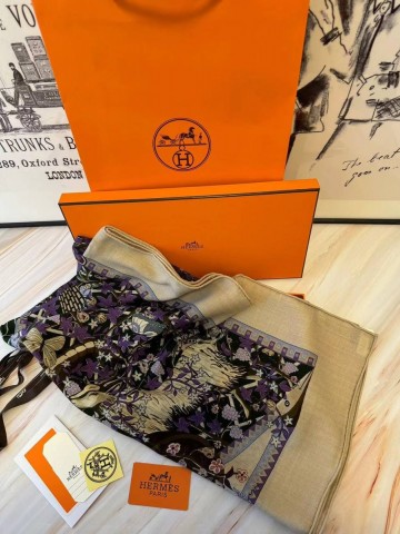 Hermes платок