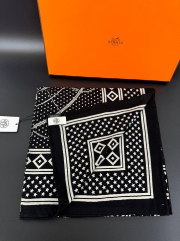 Hermes платок