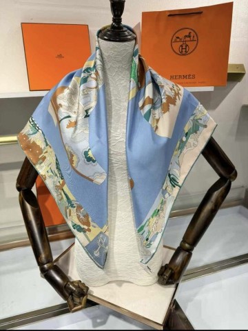 Hermes платок