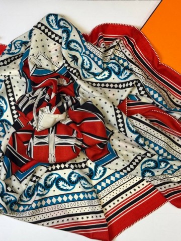 Hermes платок