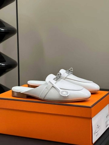 Hermes мюли
