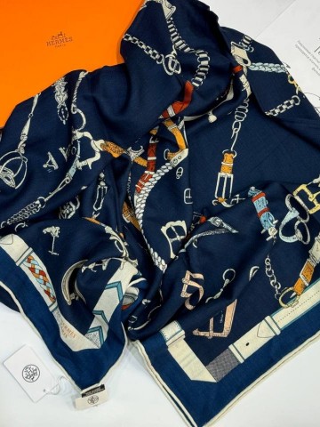 Hermes платок