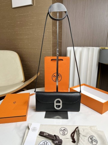 Hermes клатч