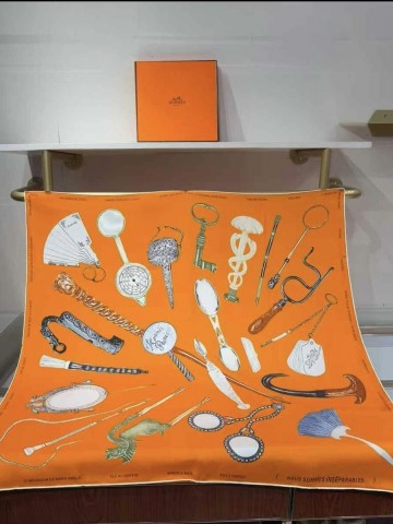 Hermes платок