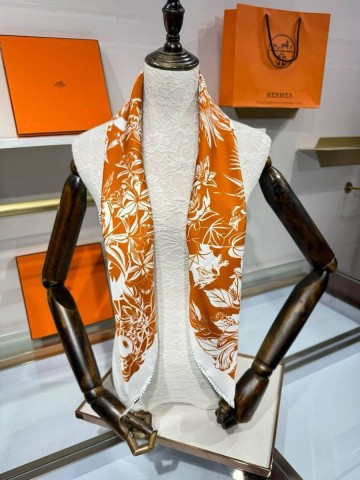 Hermes платок