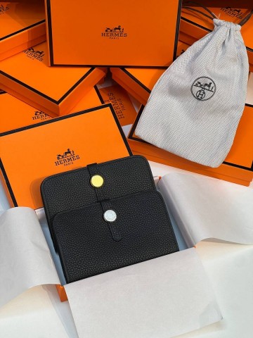 Hermes обложка на паспорт
