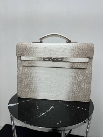 Hermes портфель